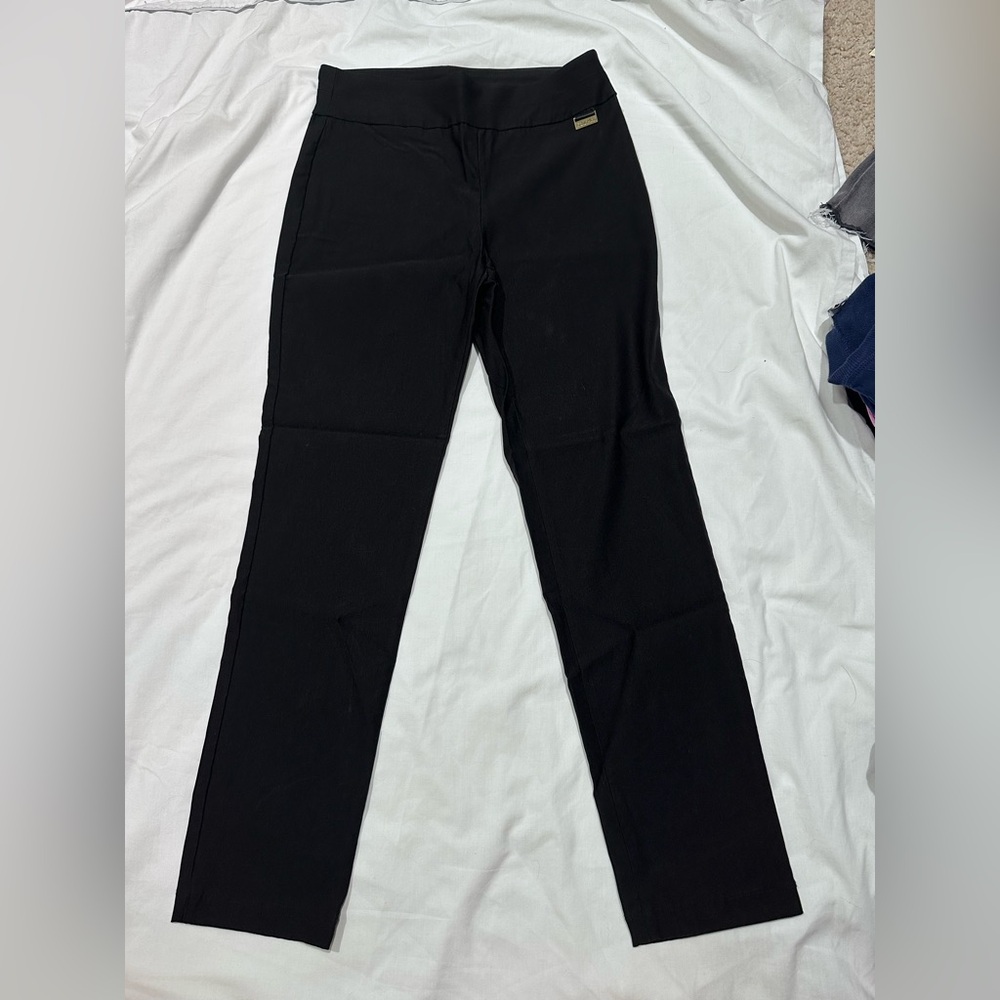 Calvin Klein black women’s every day Ponte fitted pants Size S